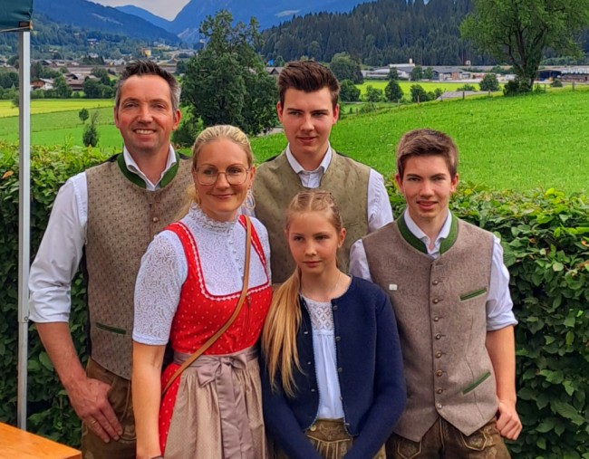 Ihre Gastgeber - Familie Scharfetter