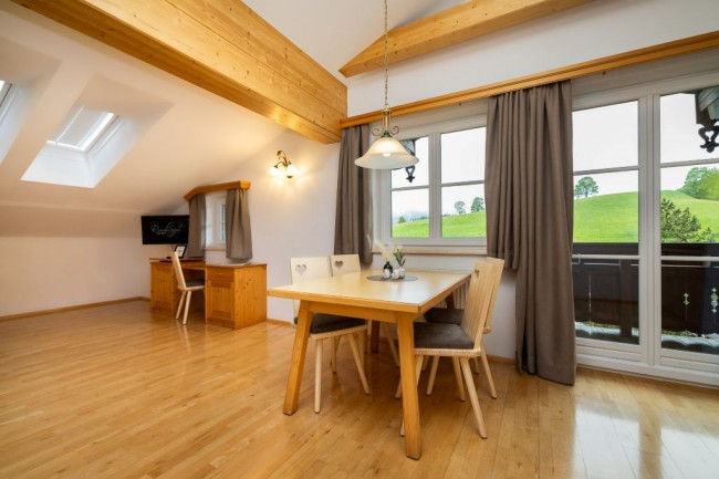 Ger&auml;umiges Appartement f&uuml;r bis zu 4 Personen