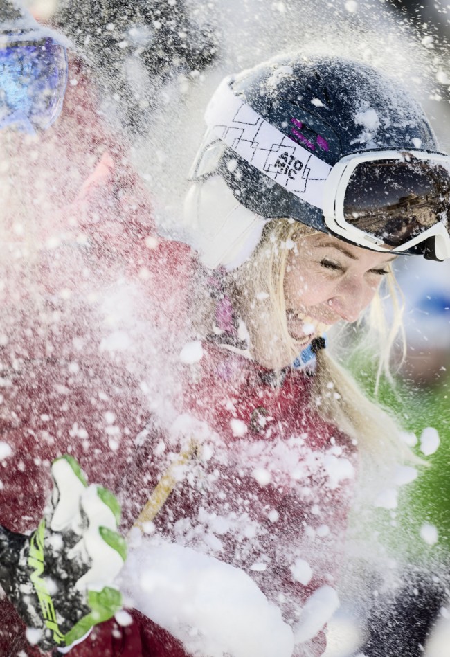 Spaß im Schnee mit Freunden © Flachau Tourismus